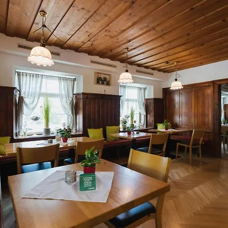 Gasthof Adler Fluh