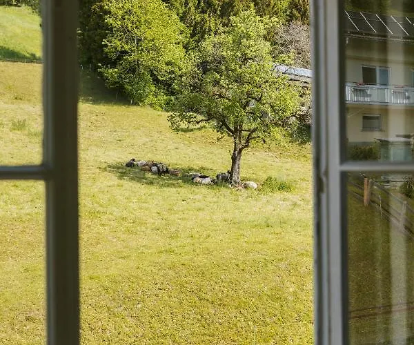 Adler Fluh Pensjonat